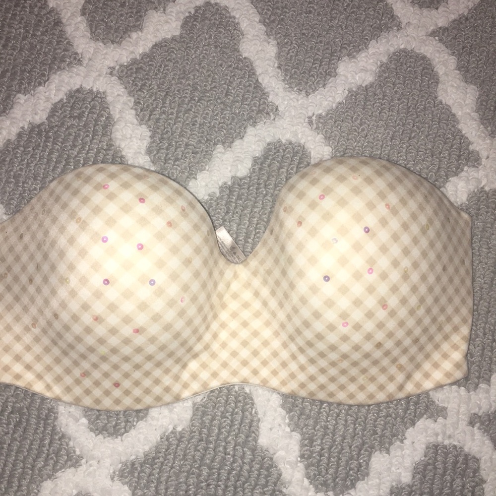 VS strapless bra like new!